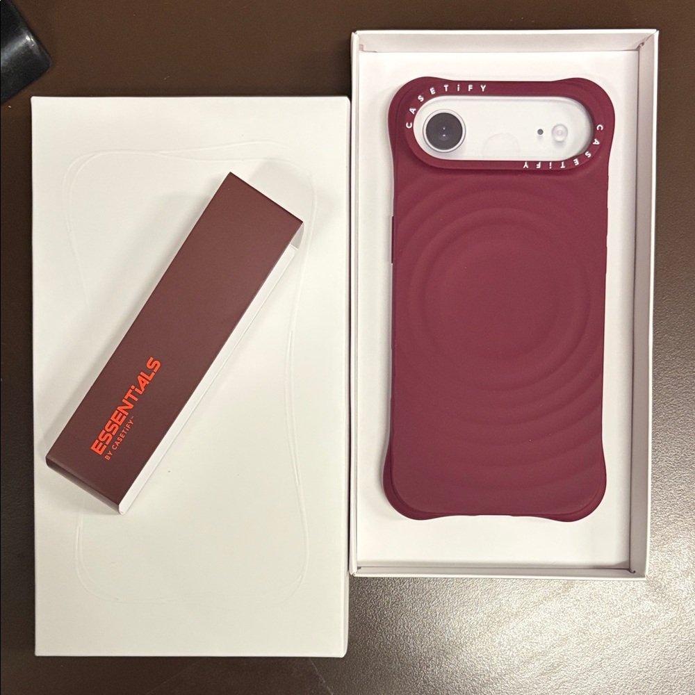Casetify Mulberry Ripple Silicone iPhone air Case